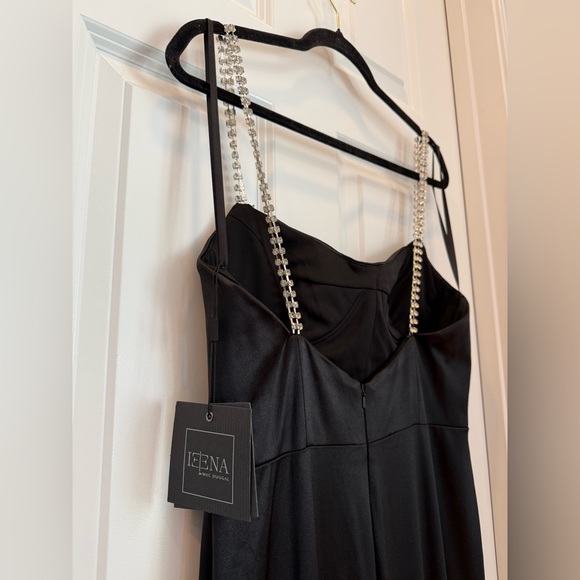 Mac Duggal Rhinestone Strap Satin Trumpet Gown, size 8 - Picture 6 of 11